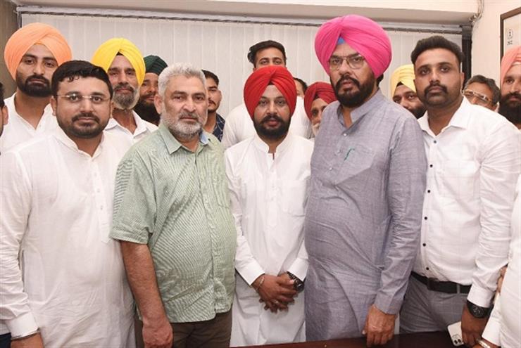 Balbir Singh Pannu assumes charge as PUNSUP Chairman amid presence of ...